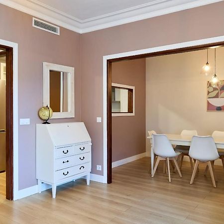 Casa Cosi - Casanova 6 Apartment Barcelona Luaran gambar